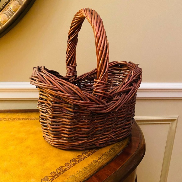 Boho Brown Oval Hi Low Large Wicker Storage Organizer Gift Basket with Handle - Picture 4 of 6